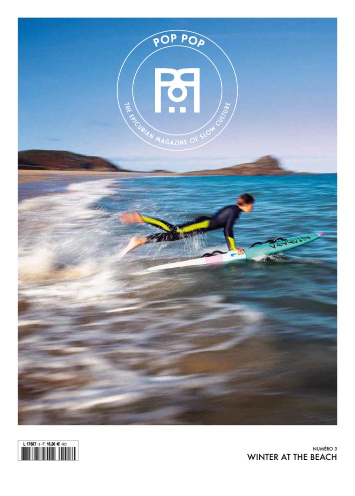 Couverture POP POP Magazine - N°3 : WINTER AT THE BEACH - Sauveteur sportif qui saute pour aller dans l'eau - une matinée d'hiver en bretagne nord