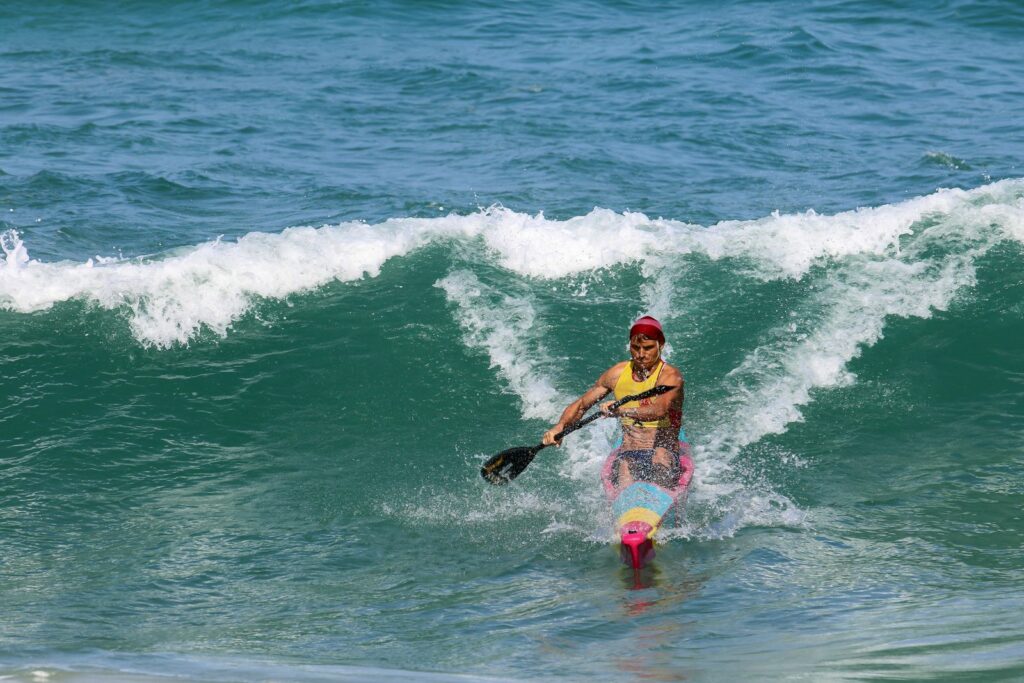 Mael_Tissier_surfski
